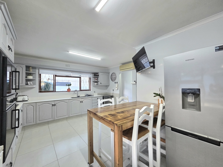5 Bedroom Property for Sale in Eversdal Western Cape